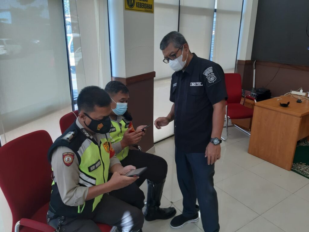 Sosialisasi Aplikasi New Polisiku Internal Presisi oleh Sie TIK Polres Metro Jakarta Pusat